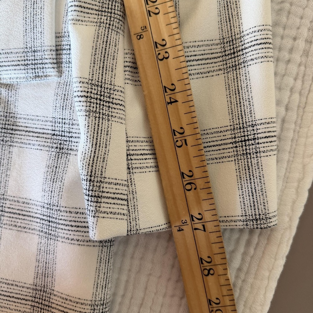 Carolina Belle Coat Womens Medium White Plaid Crepe Open Front Overcoat Minimal - Picture 14 of 16